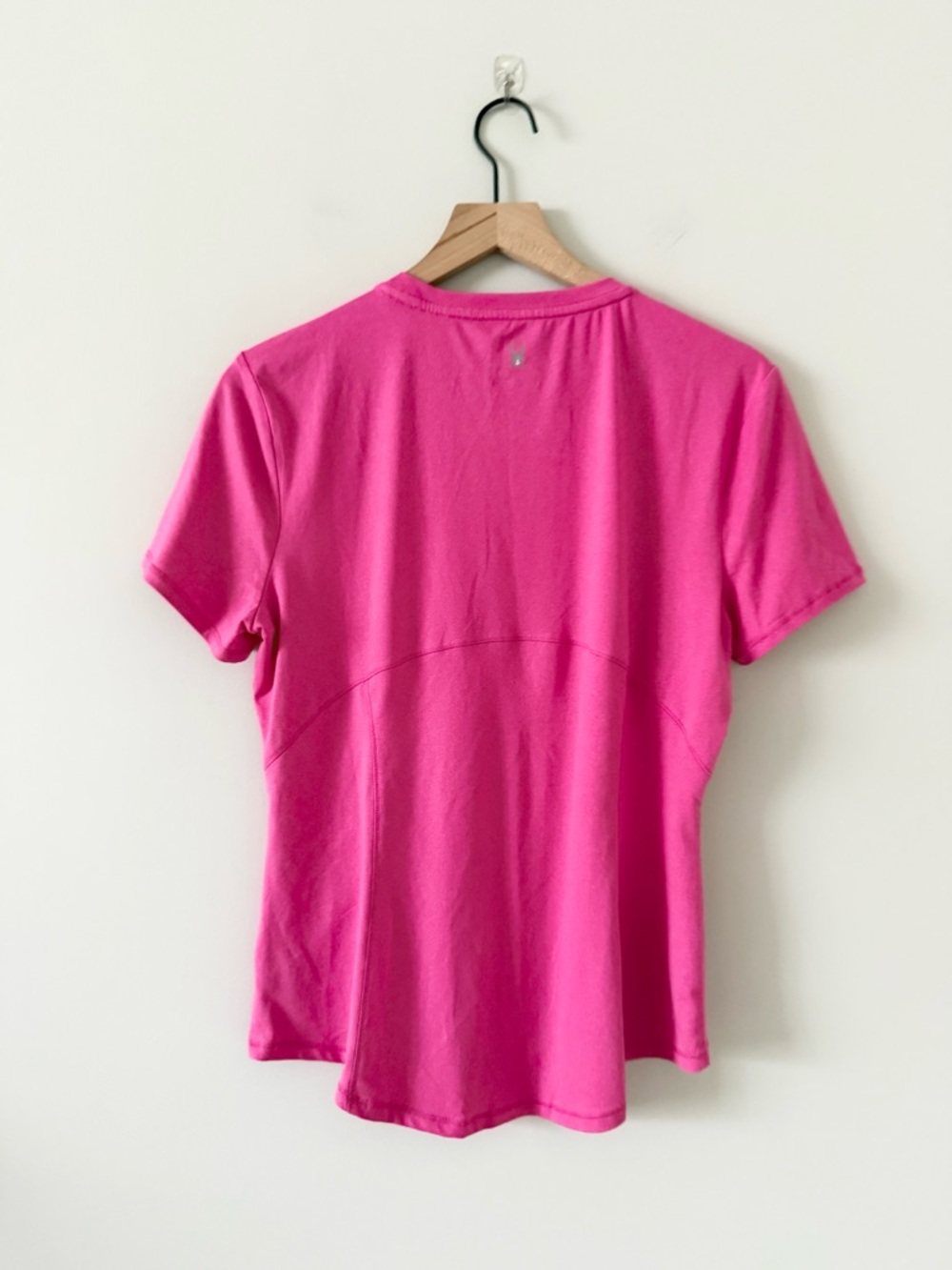 Spyder Active Women’s Hot Pink Short Sleeve Tee Front Pocket Size L - Picture 2 of 5